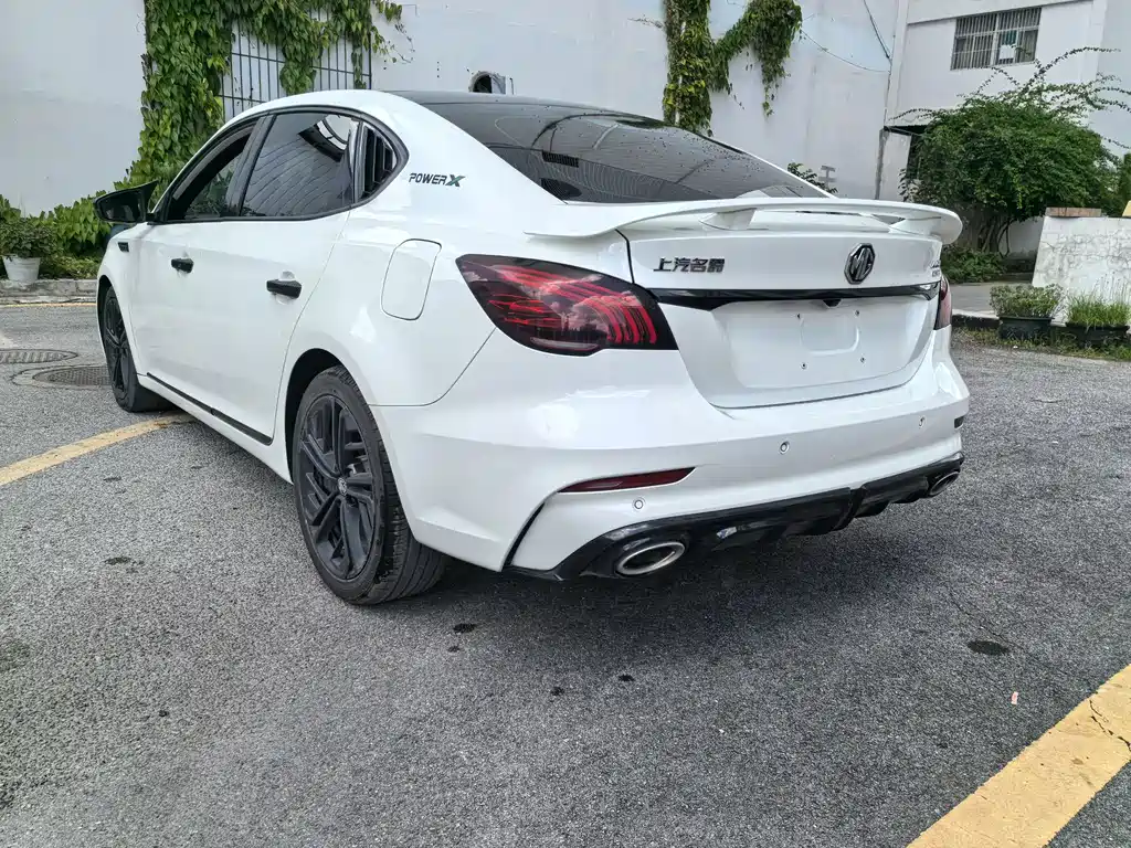 MG6 MG6 2020款 1.5 T 自动Trophy数字曼巴豪华版