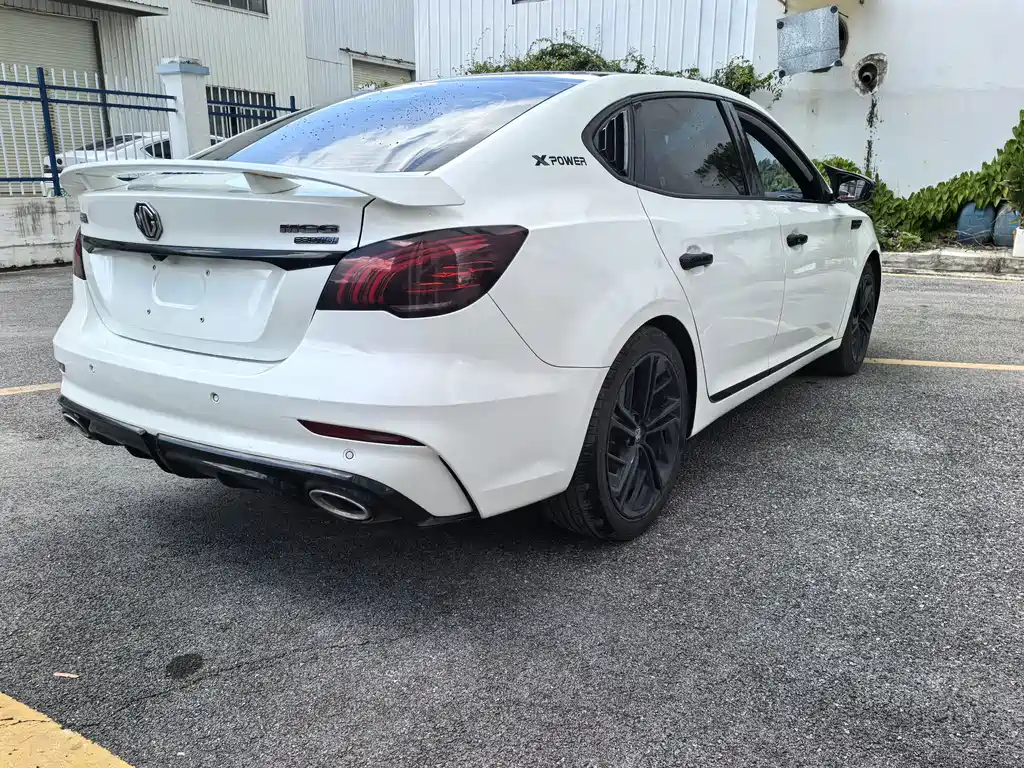 MG6 MG6 2020款 1.5 T 自动Trophy数字曼巴豪华版