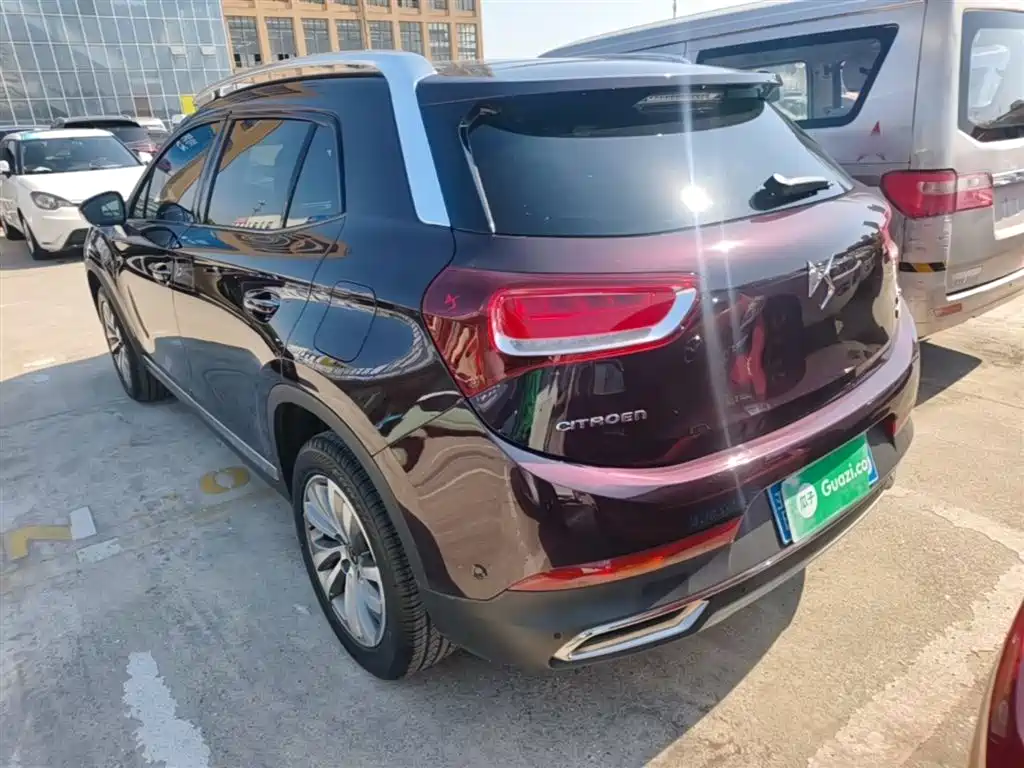 DS 6 1.6 T Luxury THP160
