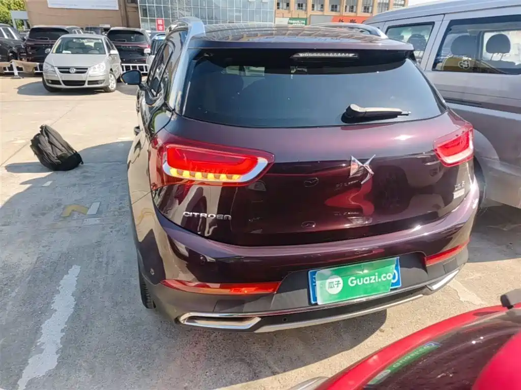 DS 6 1.6 T Luxury THP160