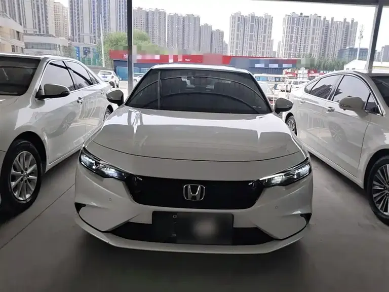Honda Integra 240 TURBO CVT Smart Enjoyment
