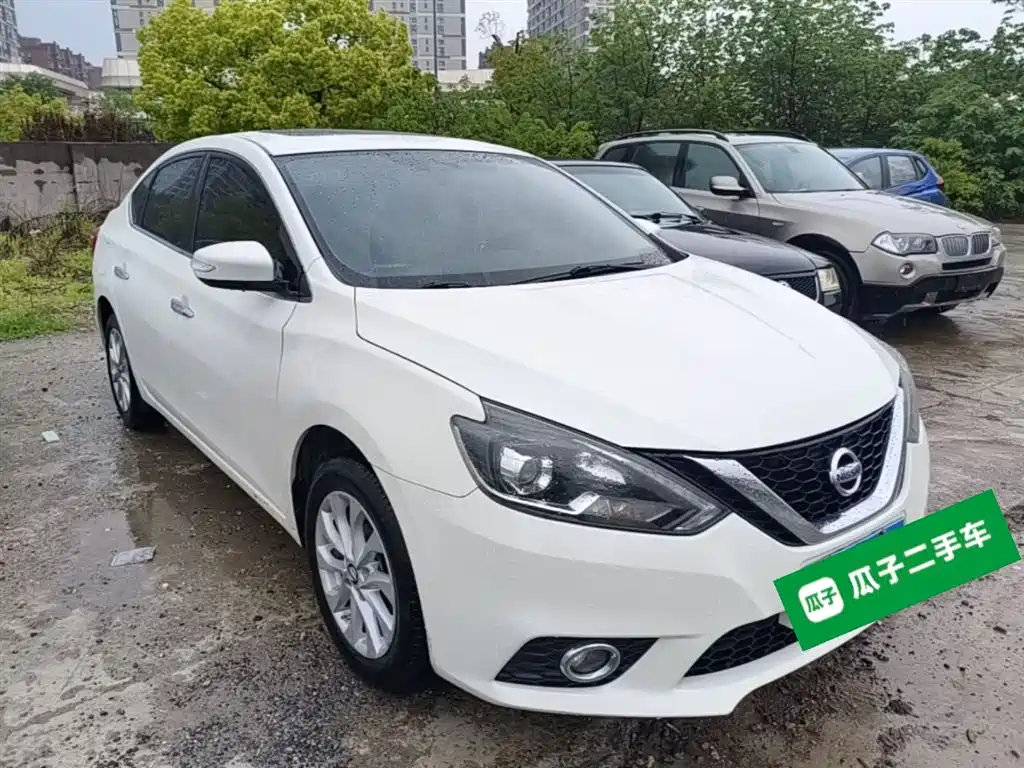 Sylphy 1.6 XV CVT Connected Premium CN-VI