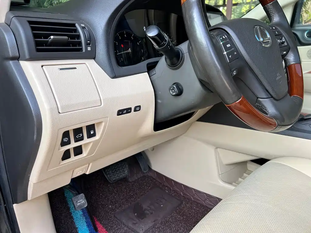 Lexus RX Classic 350 Distinguished