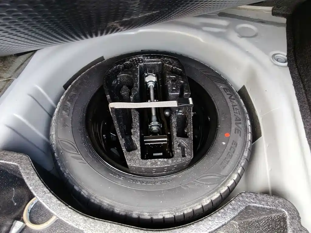 Rapid 1.6 L Manual Joy Select