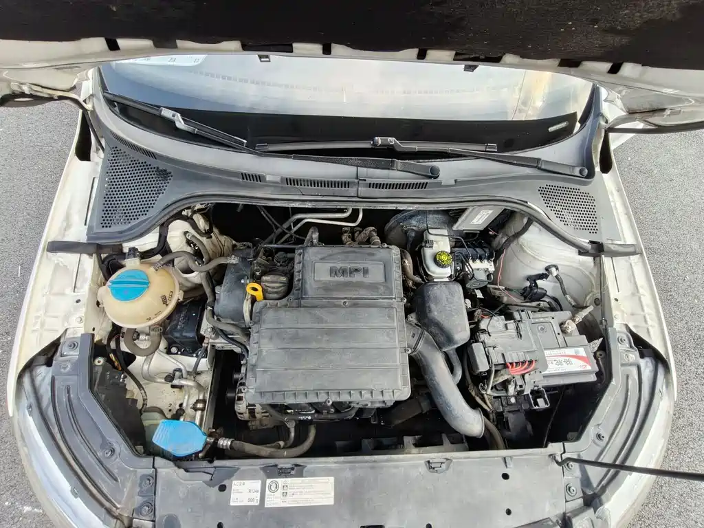 Rapid 1.6 L Manual Joy Select