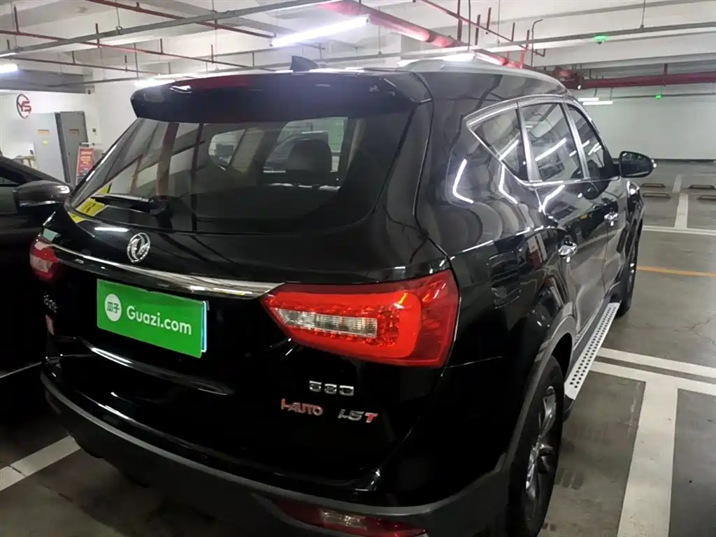 Fengguang 580 1.5 T CVT Luxury
