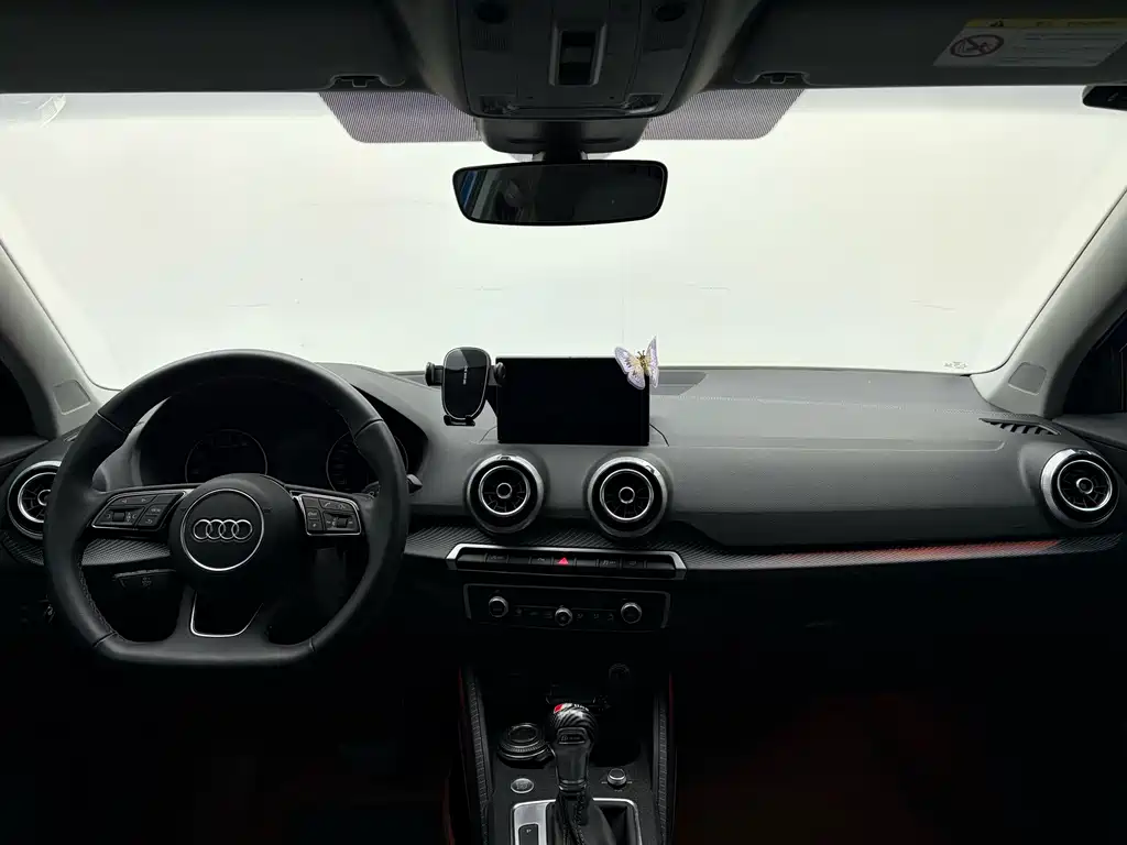 Audi Q2 L 35 TFSI Fashion Dynamic