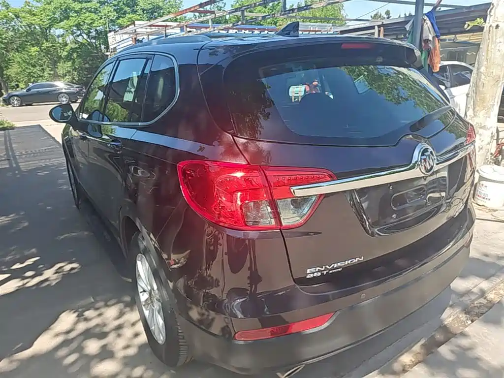 Envision Plus 28 T 4 WD Luxury