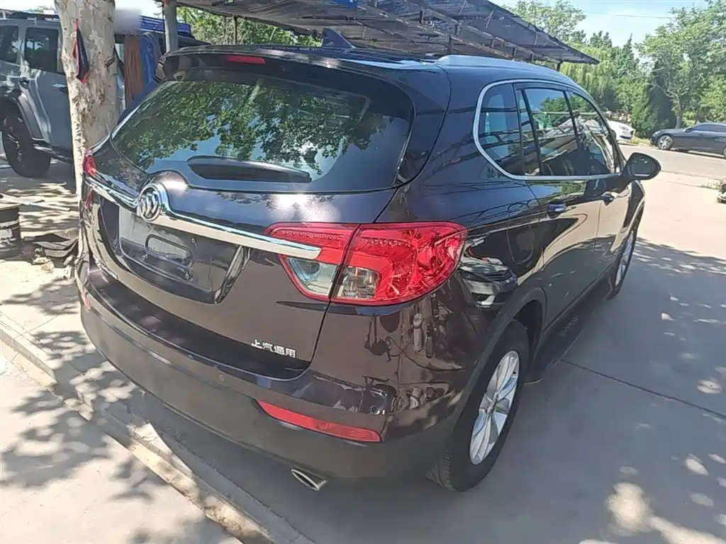 Envision Plus 28 T 4 WD Luxury