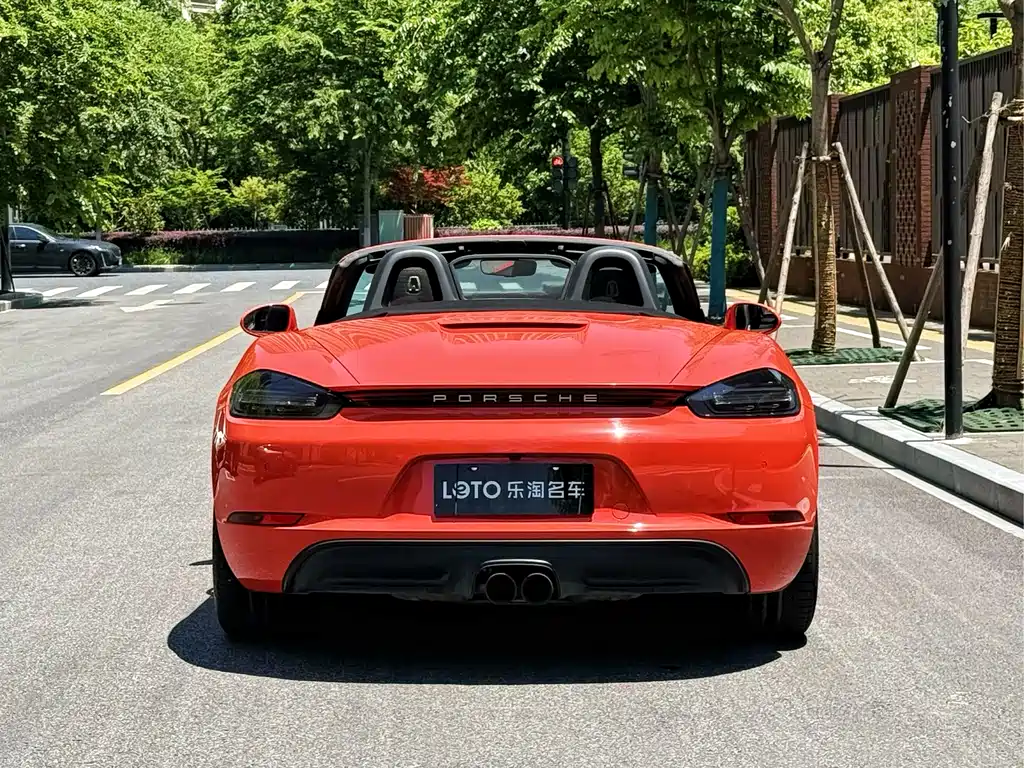Porsche 718 Boxster 2.0 T