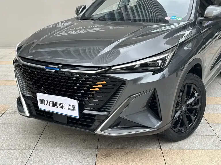 Changan Oshan X5 PLUS Facelift 1.5 T DCT Pioneer