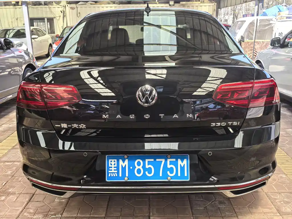 Magotan 280 TSI DSG Leading