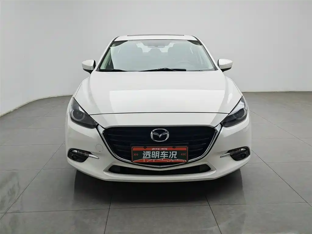 Mazda 3 Axela Sedan 1.5 L Auto Luxury CN-V