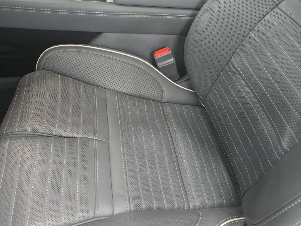 Navigator 3.5 T President Series