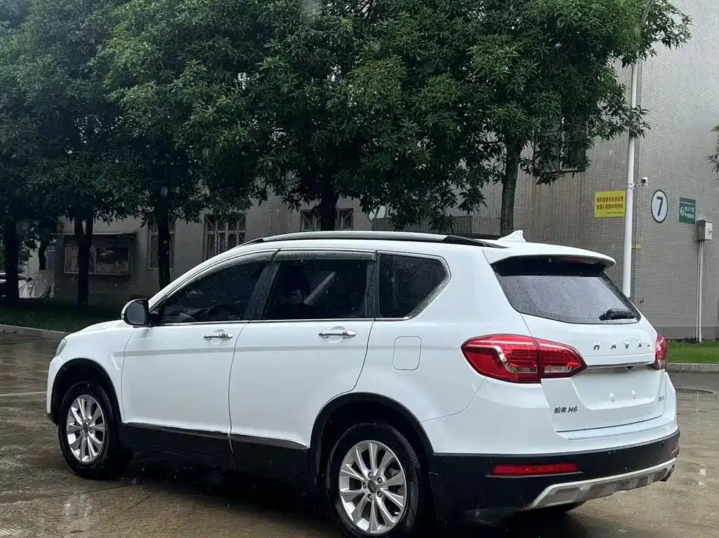 Haval H6 Red Label Sport 1.5 T Auto 2 WD Elite