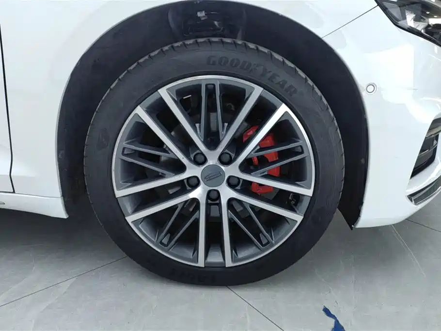 Xingrui Facelift 2.0 TD Distinguished