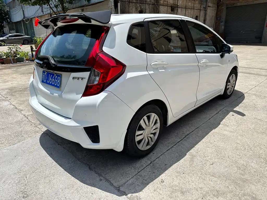 Fit 1.5 L LX CVT Comfort