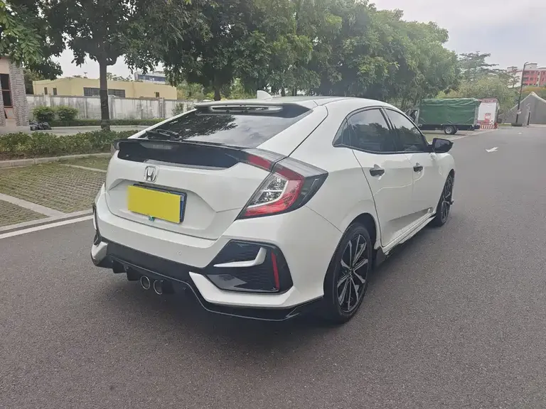 Honda Civic HATCHBACK 220 TURBO CVT Trend Cool Control