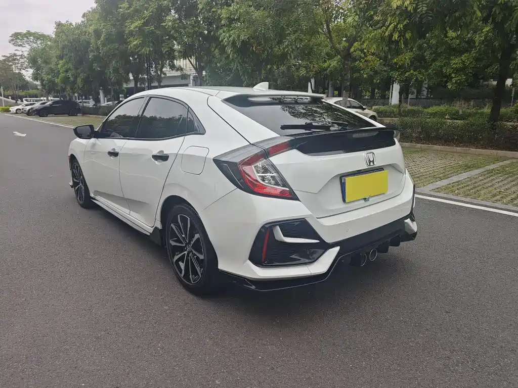 Civic HATCHBACK 220 TURBO CVT Trend Cool Control