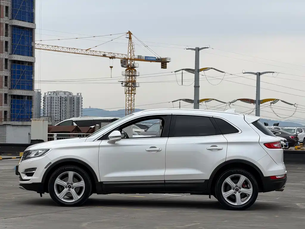 Lincoln MKC 2.0 T 2 WD Premium