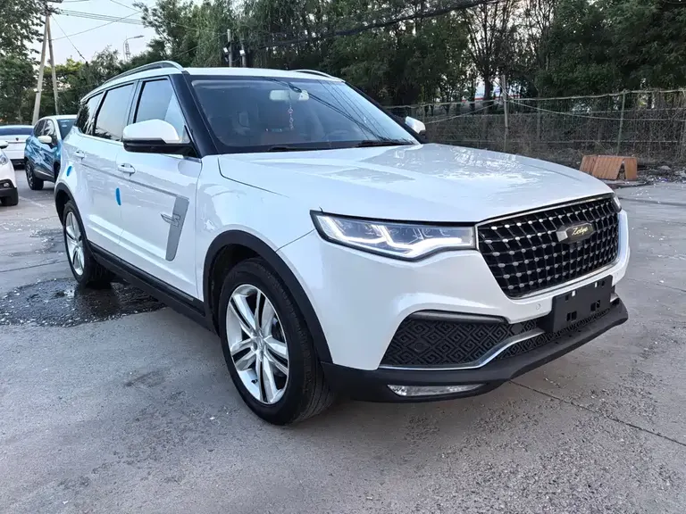 Zotye T700 1.8 T DCT Premium