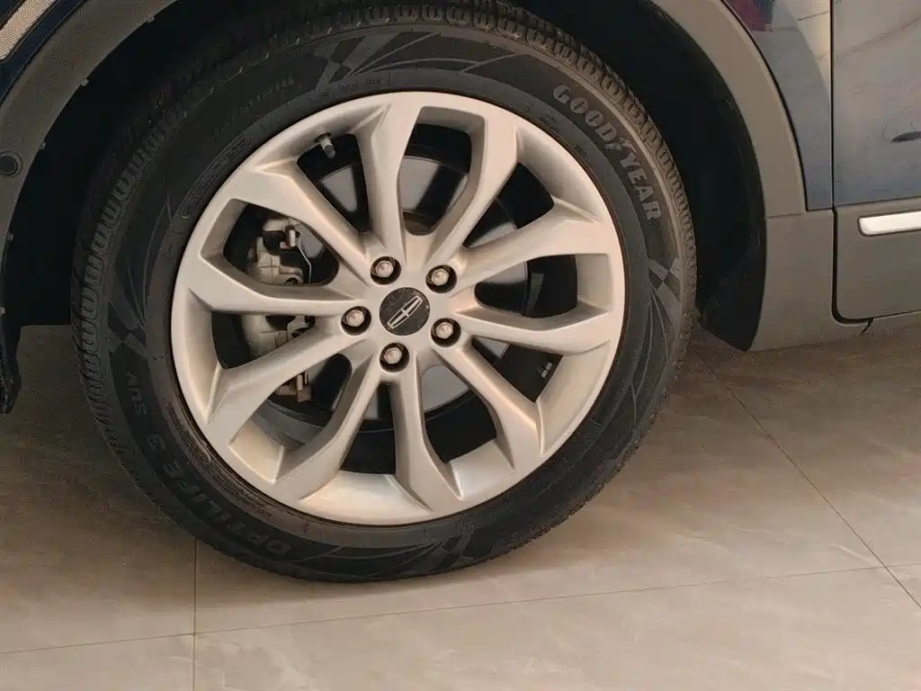 Lincoln MKC 林肯MKC 2019款 2.0 T 两驱尊雅版 国VI