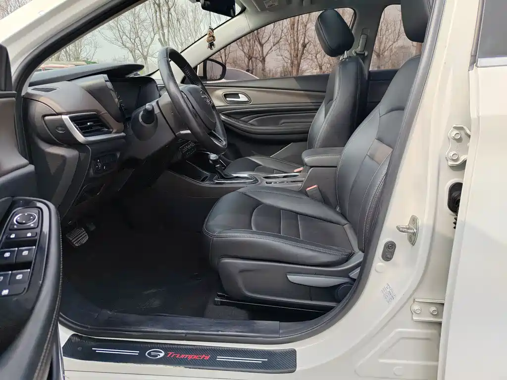 Trumpchi GA4 200 T Auto Luxury