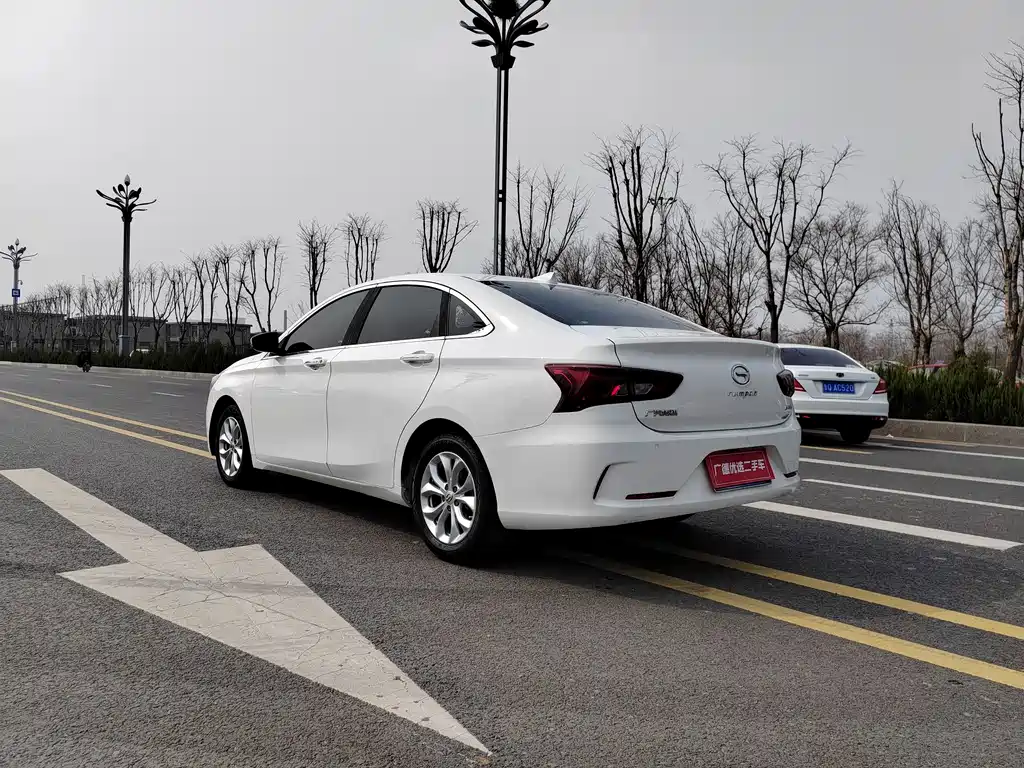 Trumpchi GA4 200 T Auto Luxury