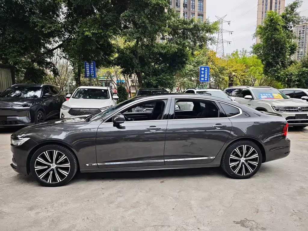 Volvo S90 B5 Smart Vision Luxury