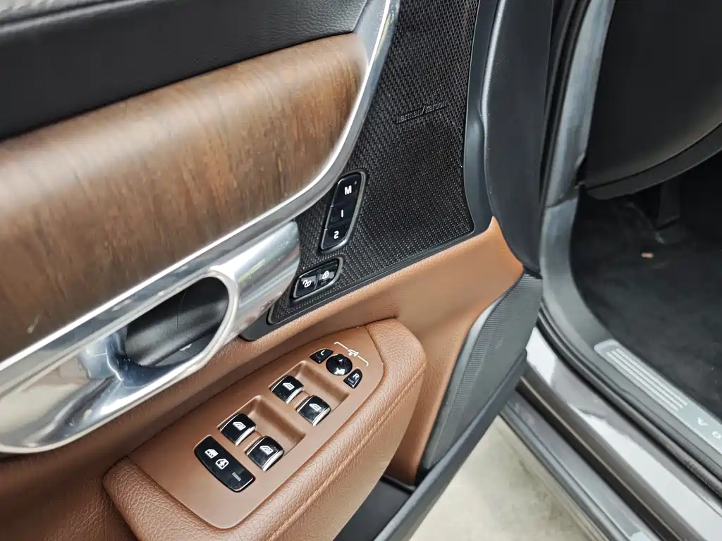 Volvo S90 B5 Smart Vision Luxury