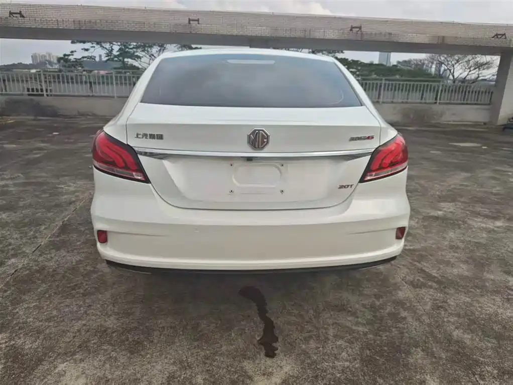 MG6 20 T Auto Elite Connected CN-VI