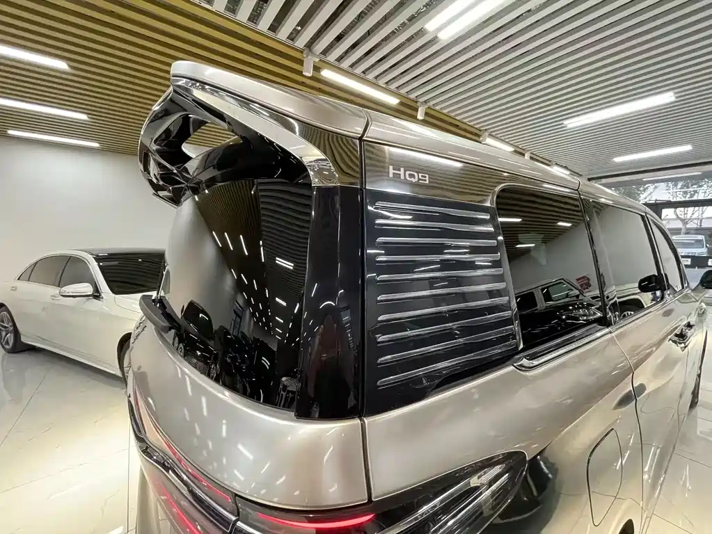 Hongqi HQ9 2.0 T Connected Flagship Leading