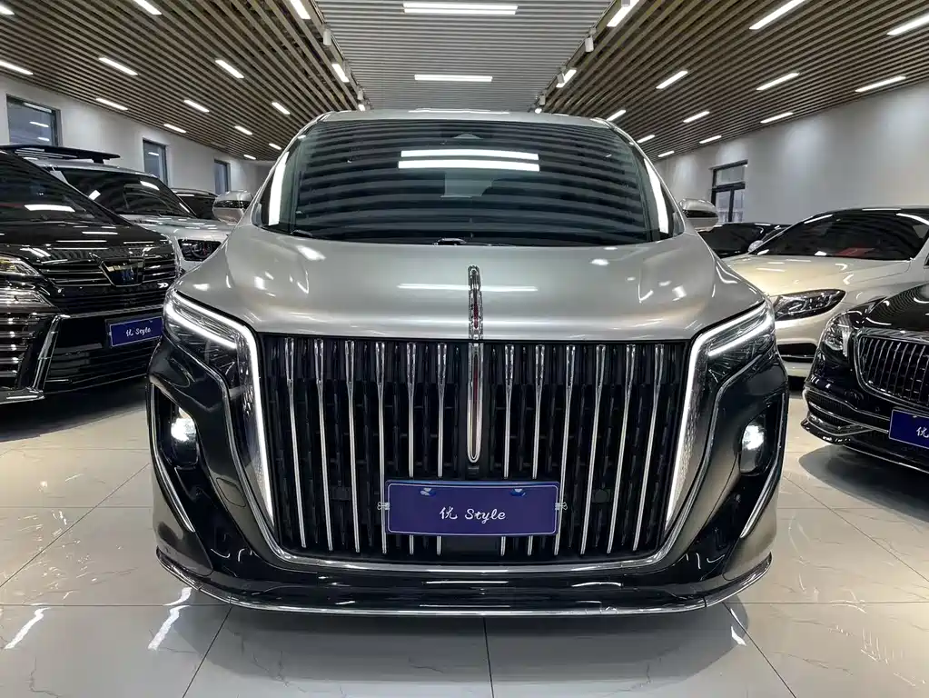 Hongqi HQ9 2.0 T Connected Flagship Leading