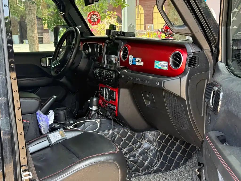 Wrangler 2.0 T Rubicon 4-door