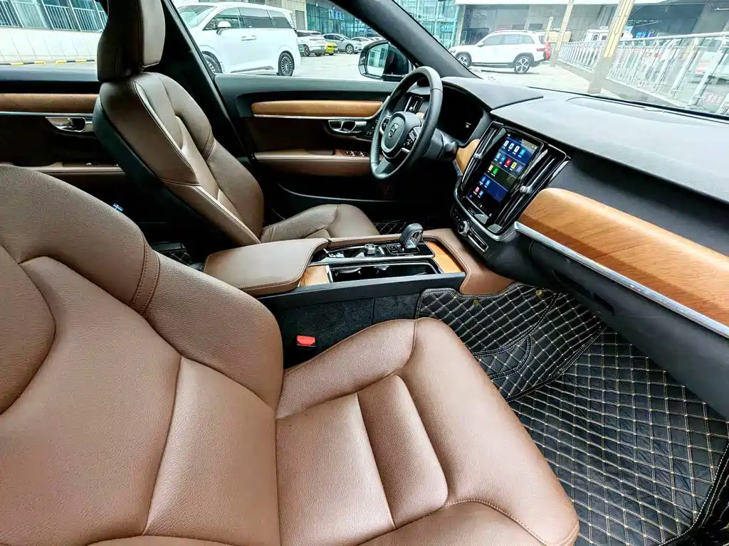 Volvo S90 B5 Smart Ease Luxury