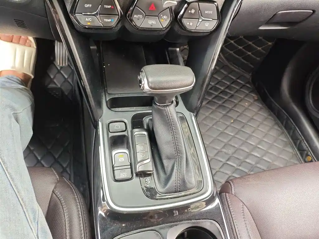 GAC Trumpchi GS4 235 T Auto 2 WD Luxury Connected