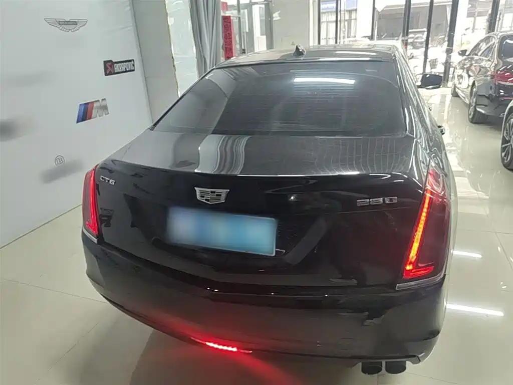 Cadillac CT6 28 T Luxury