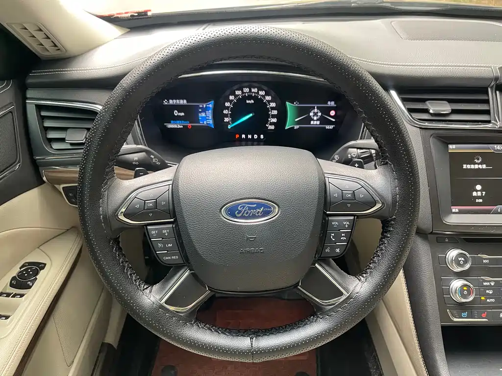 Taurus EcoBoost 245 Fashion