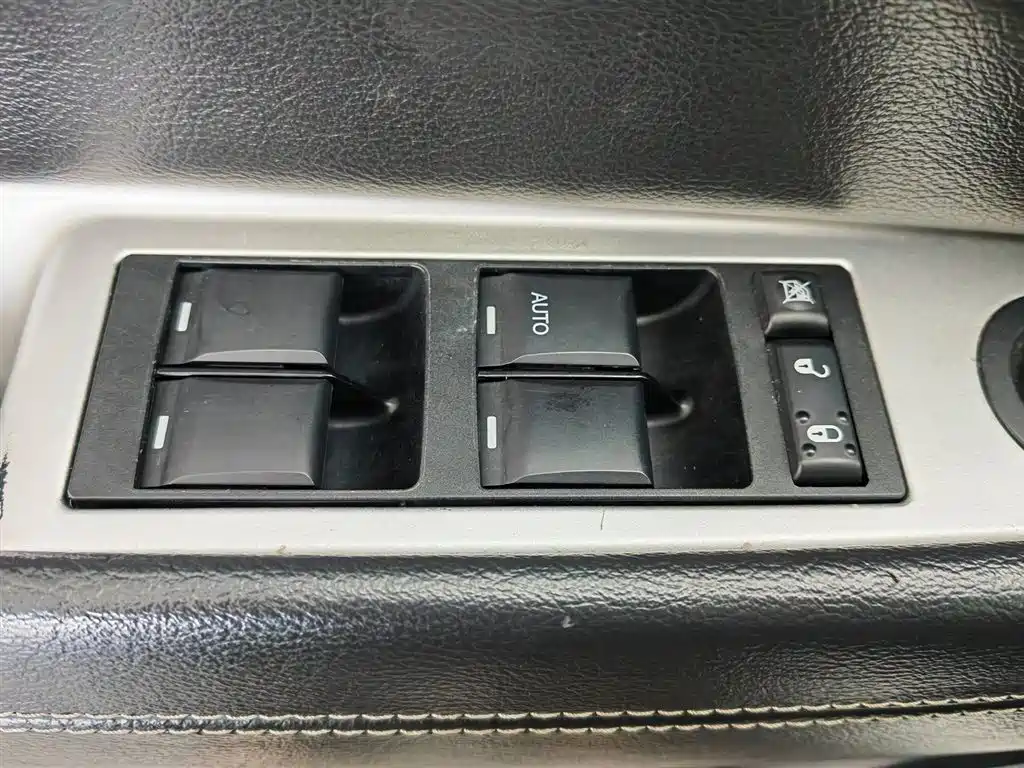 Compass (Import) Facelift 2.4 L 4 WD Comfort