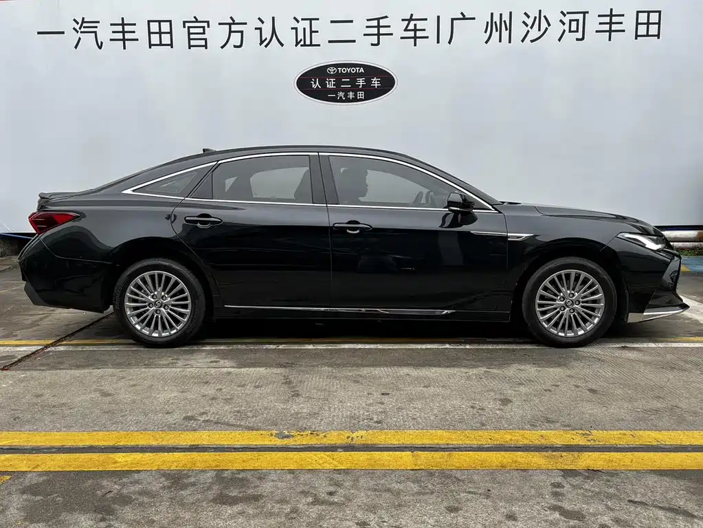 Avalon 2.0 L Select