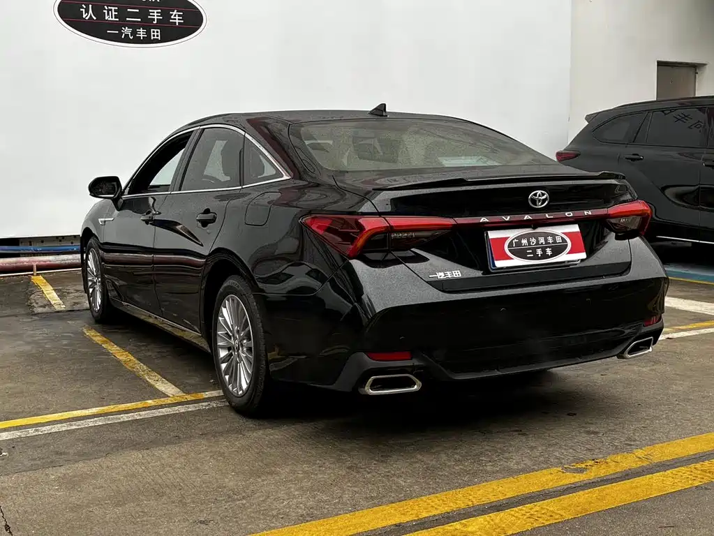 Avalon 2.0 L Select