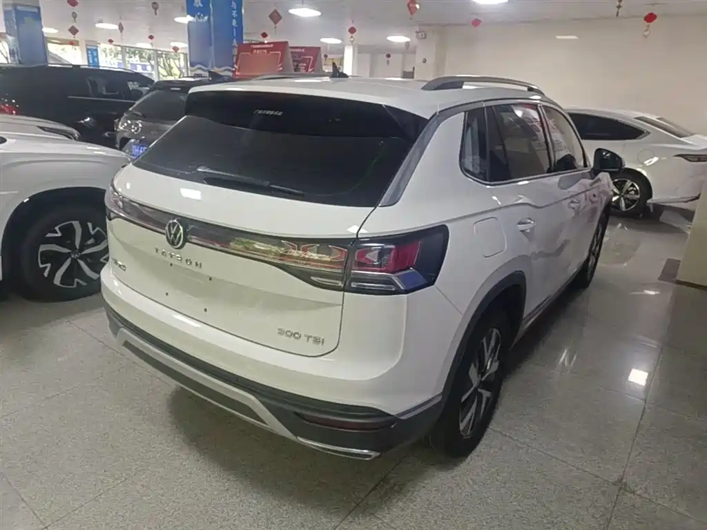 Tayron 300 TSI 2 WD Luxury Plus Advanced