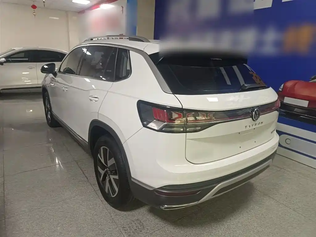 Tayron 300 TSI 2 WD Luxury Plus Advanced
