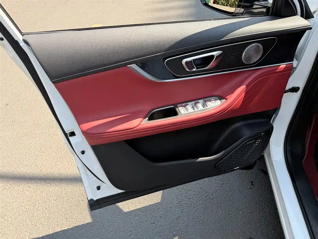 Tiggo 7 PLUS 1.6 TGDI DCT Luxury