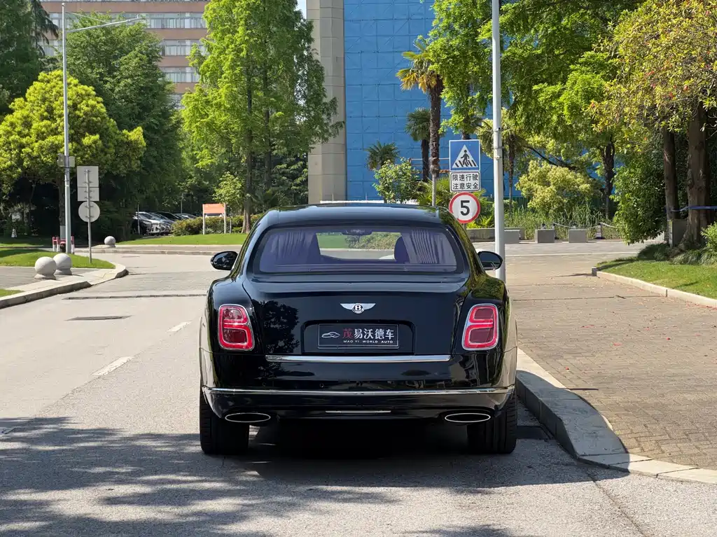 Mulsanne 6.8 T LWB Range