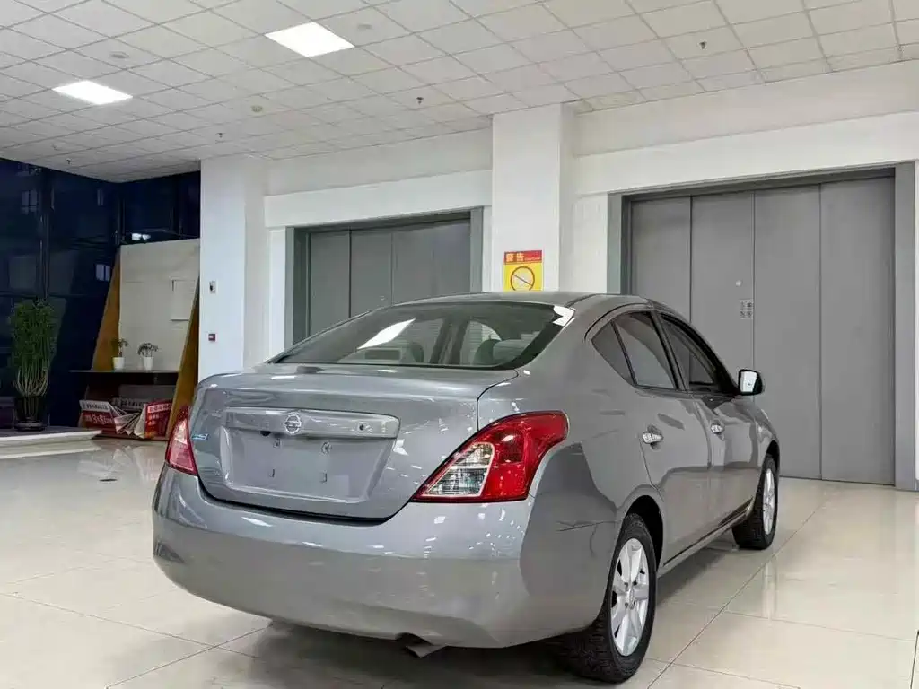 Sunny 1.5 XL CVT Luxury