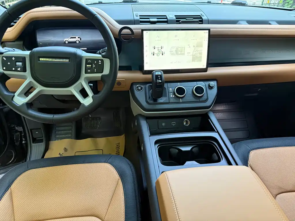 Land Rover Defender 110 3.0 T P400 X-DYNAMIC HSE