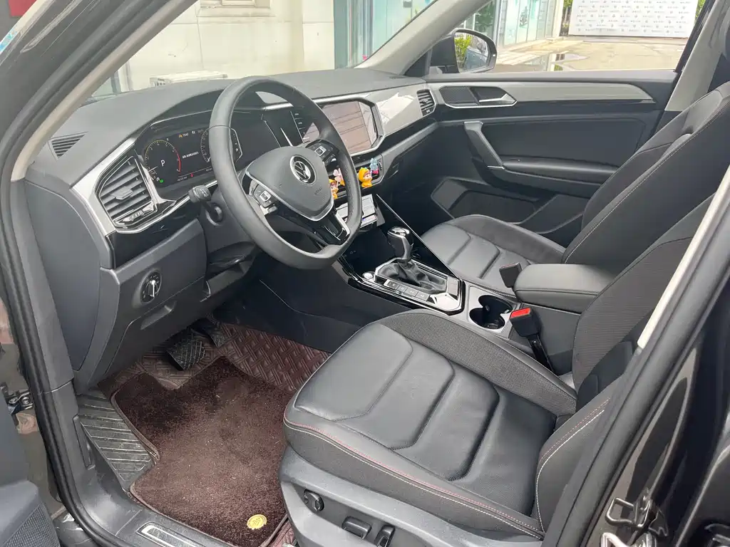Tayron 330 TSI 2 WD Luxury Connected