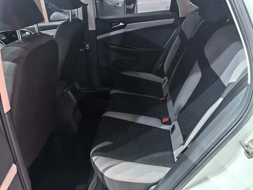 Jetta VS5 280 TSI Auto Joy