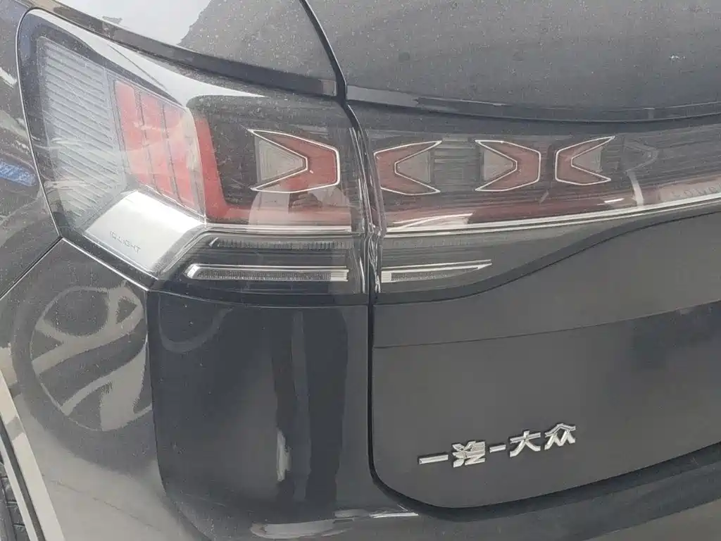Tayron 330 TSI 2 WD Luxury Plus Advanced